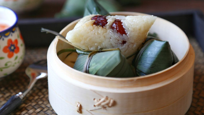 Zongzi with four corners of jujube