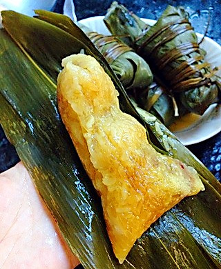 Red bean rice dumpling