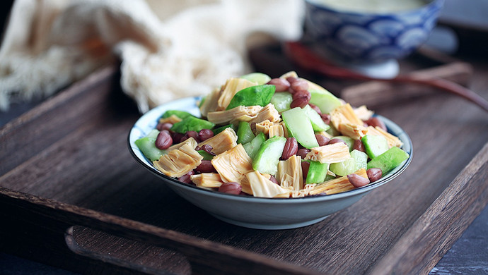 Beancurd and Peanut Rice Mixed with Cucumber