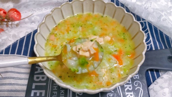 Norwegian salmon and vegetable porridge