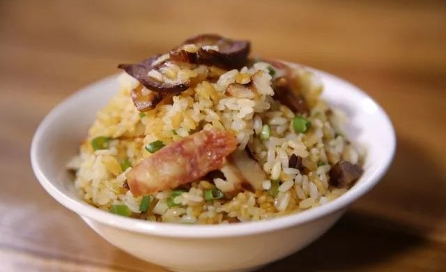 Cantonese Claypot Rice