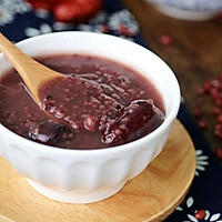 Illustration of how to make healthy purple rice and red date porridge in autumn 5