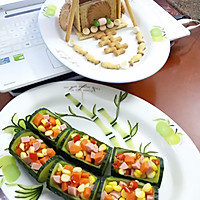 Illustration of how to make colorful lunch cucumber platter deep in the bamboo forest 8