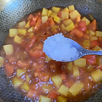 Tomatoes, potatoes and fat beef to relieve cravings and lose weight in winterIllustration of how to make soup 13