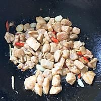 # meateaters alliance# Recipe for stir-fried chicken breast with broccoli 9