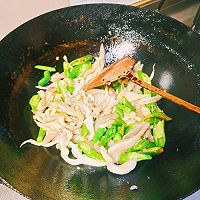 Yunnan cuisine ~ Illustration of how to cook oyster mushrooms with green pepper 7