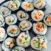 Crab Fillet Chicken SaladIllustration of how to make ramen sushi 5