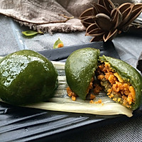 Meat floss and egg yolk green dumplings - Illustration of how to eat dumplings during Qingming cold food 10 