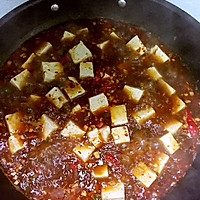 Illustration of how to make traditional Sichuan Mapo Tofu 13