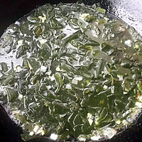 Illustration of how to make wakame egg drop soup 7