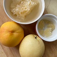 #autumn nourishing time#autumn moisturizing, yellow peach snow pear Illustration of how to make Tremella Soup 1