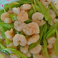 Illustration of how to make fried celery with shrimps 8