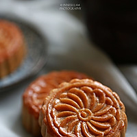 [Savory Cantonese Style Golden Legs and Five Nuts Mooncake] for five Illustration of how to correct the name of Ren moon cake 9