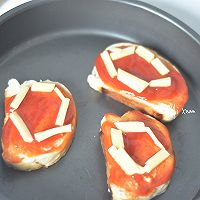 Bread Mini Pizza+#rapidbreakfast#Recipe Illustration 4