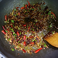 Illustration of how to make traditional Sichuan Mapo Tofu 11