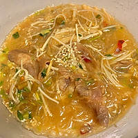 A refreshing midnight snack for lazy people! Fat beef vermicelli in sour soup with enoki mushrooms! Illustration of how to do it 10