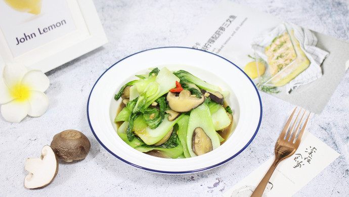 Mushrooms and green vegetables