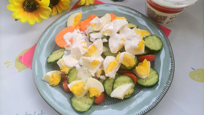 Sour Cream Vegetable and Egg Salad