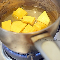 Illustration of how to make golden cheese sandwich rice balls 2