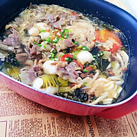 Illustration of how to make pickled cabbage, fat beef, enoki mushrooms hot pot#利仁hotpot节# 7