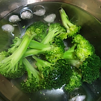 #summerappetizer#How to make cold broccoli and konjac shreds Illustration 3