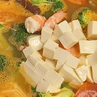 A must-have for warm winter [Shrimp, Tofu and Vegetable Soup], with Serve rice or noodles in the pot! Recipe 7