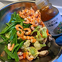 #321 Salad Day# Spring Shrimp Salad Recipe Illustration 5 