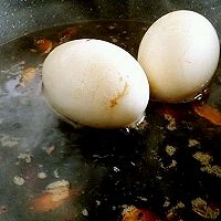 Illustration of how to make leftover eggs during Qingming Festival 9