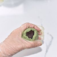 Illustration of how to make bean paste green dumplings 6