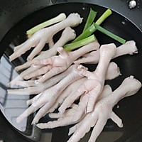 Lazy version of Taiwanese braised chicken feet, fresh and delicious, next A must-have for wine and food, a must-have for beginners! Recipe illustration 4