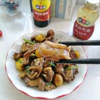 Autumn warming and chestnut braised chicken recipe 14