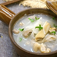 [Pork belly stewed with white radish] Spring lung clearing and cough relief soup The white tripe is soft and fragrant. Illustration of how to make it 21