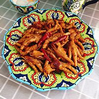 Spicy Stir-fried Chicken Feet - Illustration of How to Eat with Rice and Wine 9