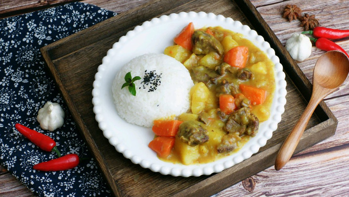 Curry Beef Stew with Potatoes