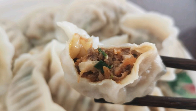 Fresh walnut dumplings