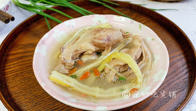 Bianjian old duck soup