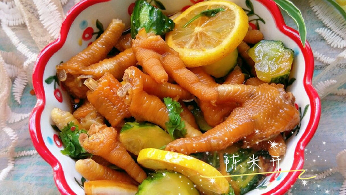 Spicy Lemon Chicken Feet