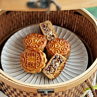 # Mid-Autumn Festival can still be spent like this#luxury version of Cantonese rose Five-nut mooncake recipe illustration 26