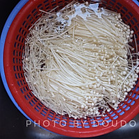 Illustration of the recipe of White Boiled Enoki Mushroom#The Spring Banquet on the Tip of the Tongue# 2