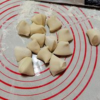 Illustration of how to make fresh bamboo shoot dumplings 8