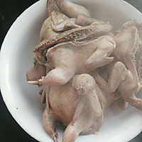 Illustration of how to make sauce-flavored quail 2