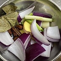 Guangfu home-style stewed beef brisket/soft and glutinous, nourishing blood and calcium, suitable for all ages (summer version) recipe illustration 1