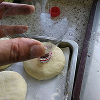 Fry dough bean paste cake--oven version recipe illustration 16