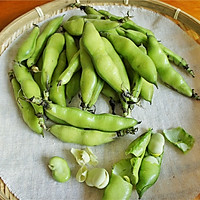 Onion, olive oil, vegetables and fresh broad beans--How to make spring seasonal snacks Illustration 1