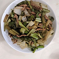 Stir-fried Shredded Pork with Green Pepper and Celery (Six Vegetables and One Soup Banquet Dish, Jiangsu and Zhejiang Version) Recipe 12