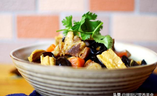 Cantonese Homemade Beef Brisket Stew