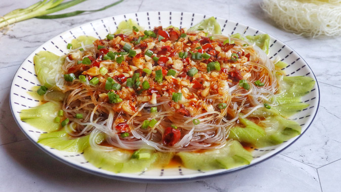 Steamed loofah vermicelli