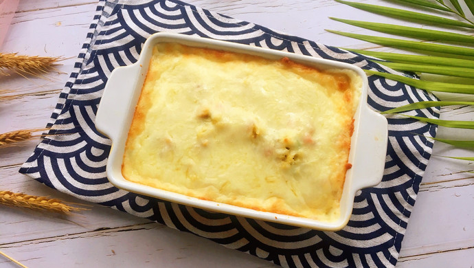 Chicken Leg and Cheese Baked Rice