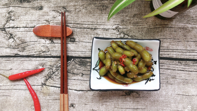 Braised edamame