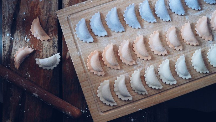 Horse hoof, pork and shrimp dumplings